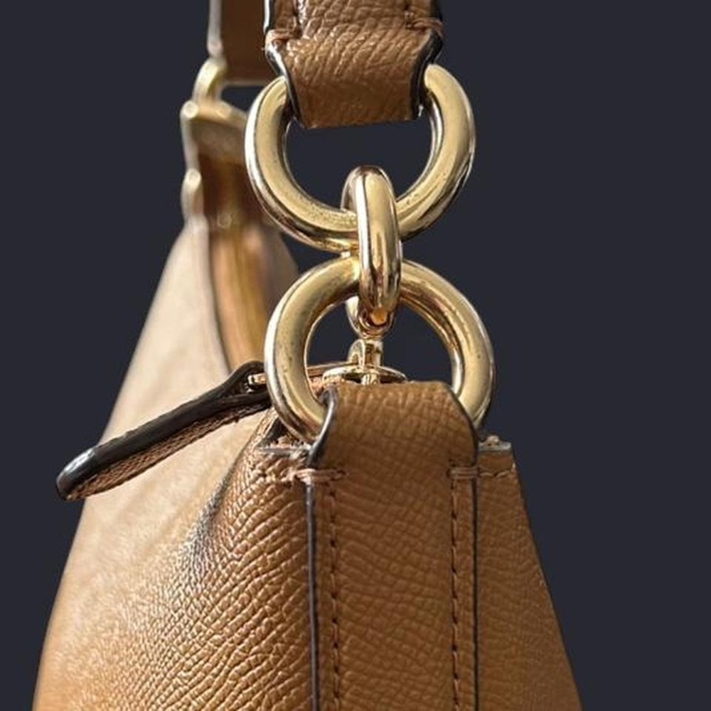 Coach Tan Leather Shoulder Bag - Picture 4 of 8